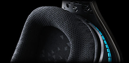Detail of G633 ear pad
